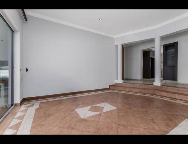 5 BEDROOM PROPERTY TO RENT IN DAINFERN GOLF ESTATE